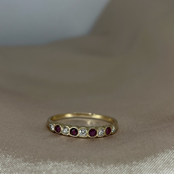 Diamond and ruby ring - Picture 3 of 4